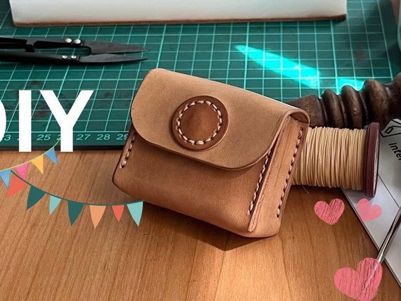 Make Your Own Tuck Away Leather Coin Purse Kit - Leather Craft Project —  Leather Unlimited