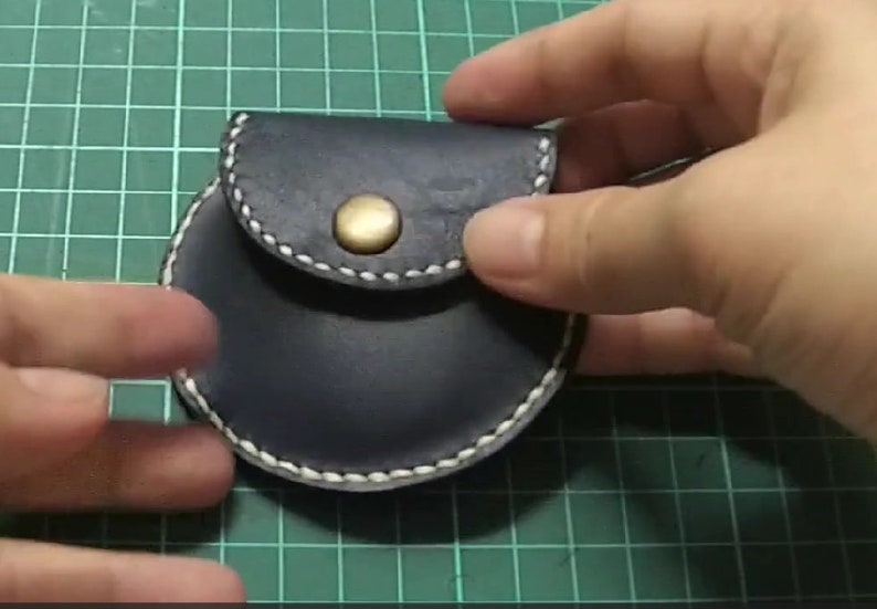 diy leather coin purse, small leather purse, handmade small leather pouch, mini coin pouch, DIY leather purse Pattern, leather purse pattern, leather template, coin purse pattern, coin wallet PDF, coin bag pattern, leathercraft coin bag pattern.