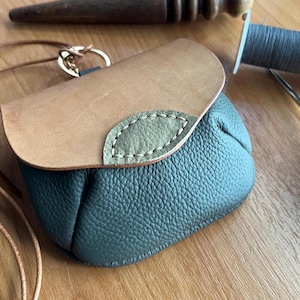 Lanyard Mini Geldbörse Muster, Muster für Lanyard kleine Tasche, Kleine Leder Geldbörse Muster, Ledertasche Vorlage, Mini Tasche Leder Muster