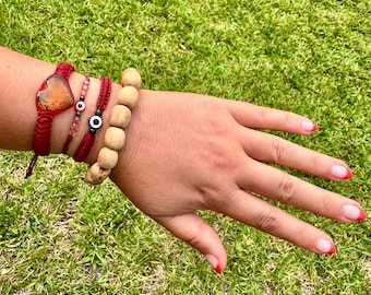Palo Santo Beaded Bracelet | Handmade by Peruvian Artisans