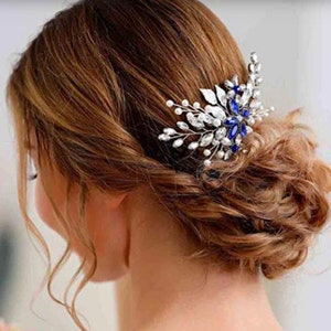 Blue flower hair comb, wedding comb, decorative comb, bride comb, Swarovski Crystal, bleu pin, barrette and hair clips