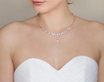Swarovski Crystal Luxury Flower Diamond / Crystal Necklace, Ensemble de collier de mariée, Bijoux de mariée, Collier de déclaration, collier