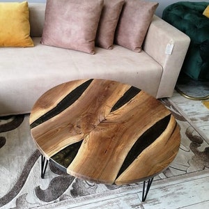 Round Wood Table With Resin, Round Epoxy Table, Handmade Epoxy Table, Round Coffee Table, Round Edge Coffee Table, Round Epoxy Table Top