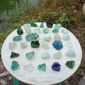 32 pcs 1466 gr of natural andara crystals multicolors gravel for pendant