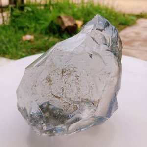 1,8 kgs of rough andara crystal clear white with motif bubbles inside image 5