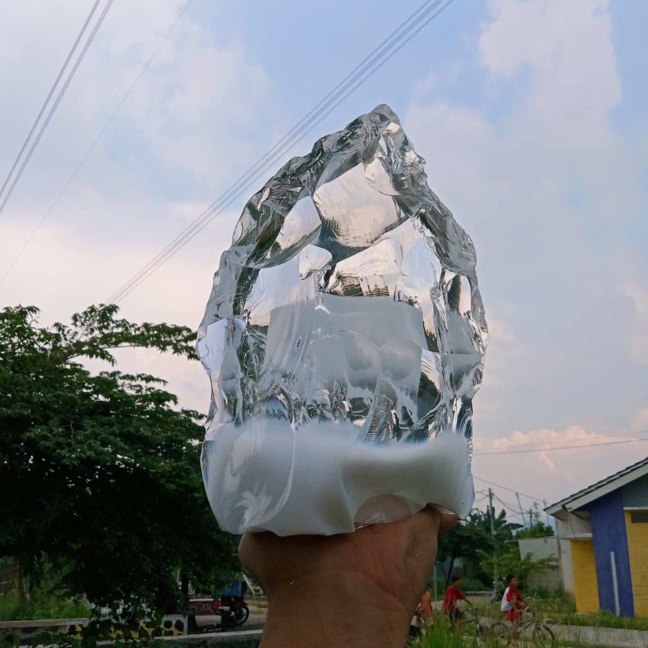 2569 gr のアンダラ クリスタル クリア ダイヤモンド ミルキー リング