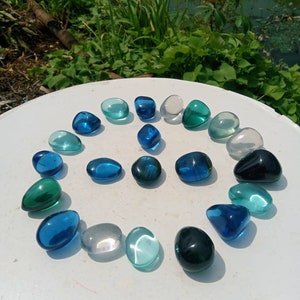 21 pcs Beautiful Tumbled Andara Crystal Motif mix Colors Polished