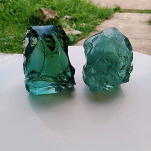 2 pcs 1489 gr of raw rare andara crystal green motif