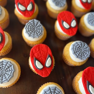 Fondant Cupcake Toppers