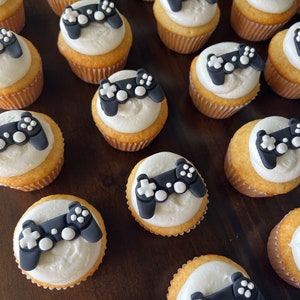 Game Controller Fondant Cupcake Toppers