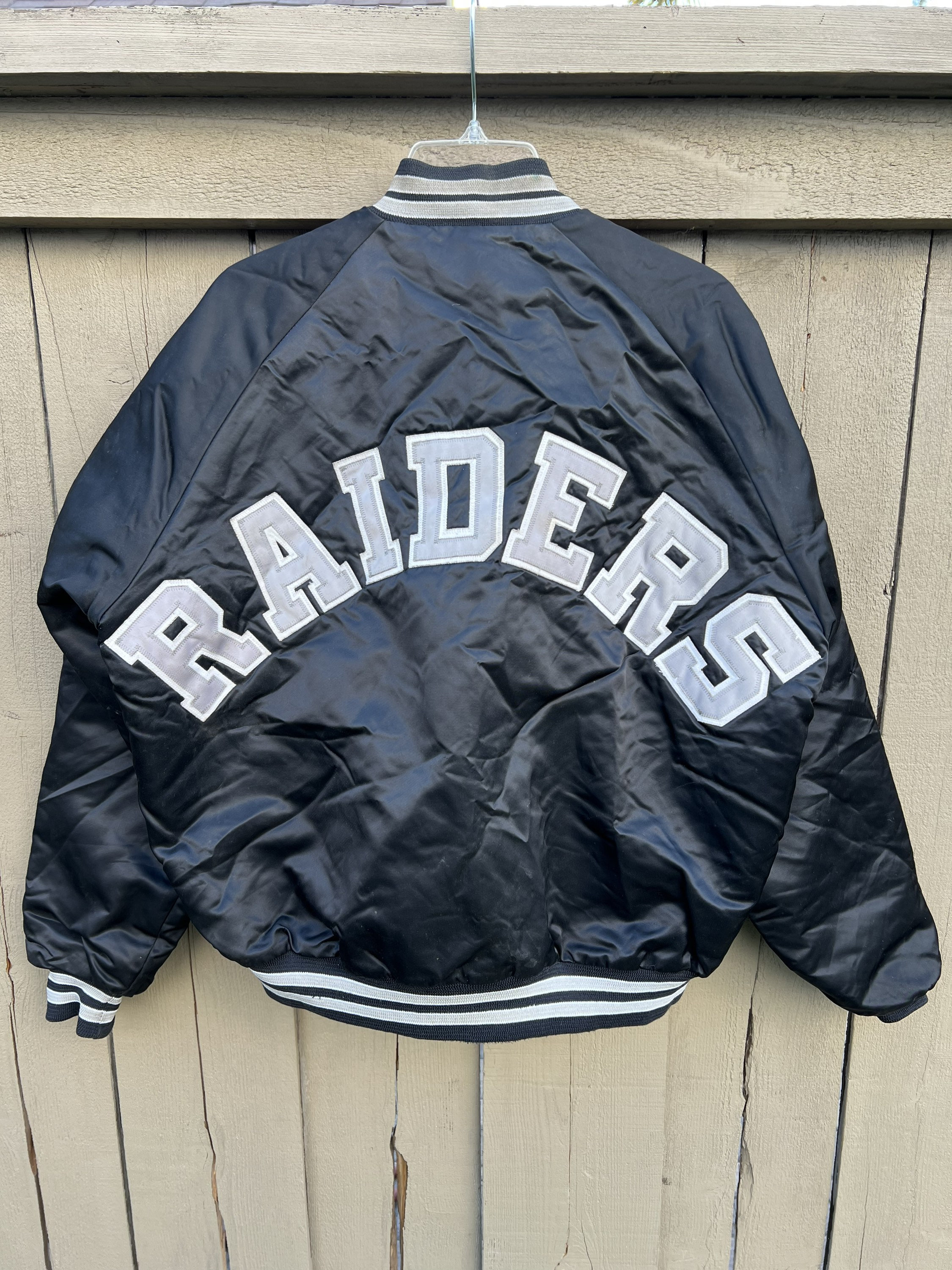 90s Chalk Line™️ LOS ANGELES RAIDERS™️ Vintage 90s Oakland Raiders Satin Jacket by Chalk Line Los