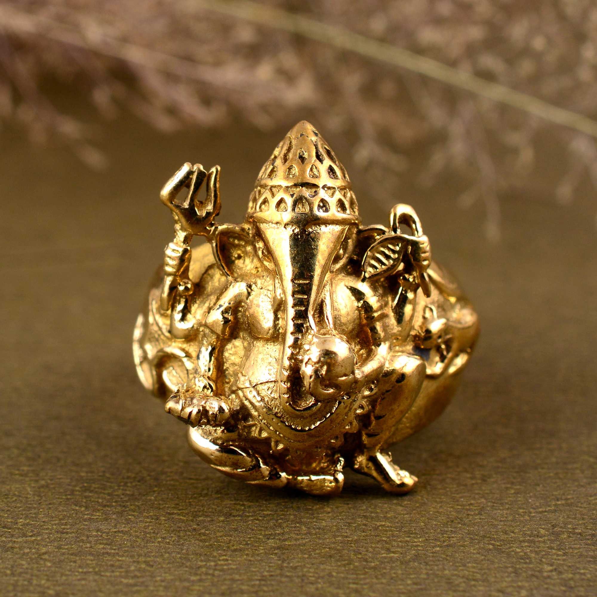 Rare Thai Amulet Charming Ring Phra Pikkanet Big Brass Gold By Lp Hong B.E  2548 | eBay