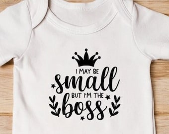 Je suis peut-être petit, mais je suis le patron - Joli body pour bébé - Ensemble amusant pour bébé