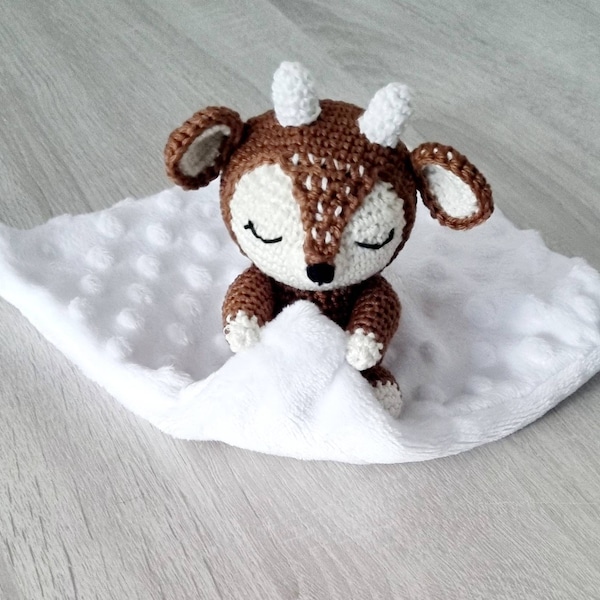 Doudou biche, doudou personnalisé, doudou bola, cadeau naissance