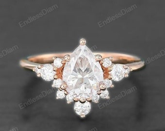 Anillo de compromiso de diamantes moissanita en forma de pera vintage / Anillo de racimo de diamantes único / Regalo de aniversario / Anillo de promesa de oro rosa