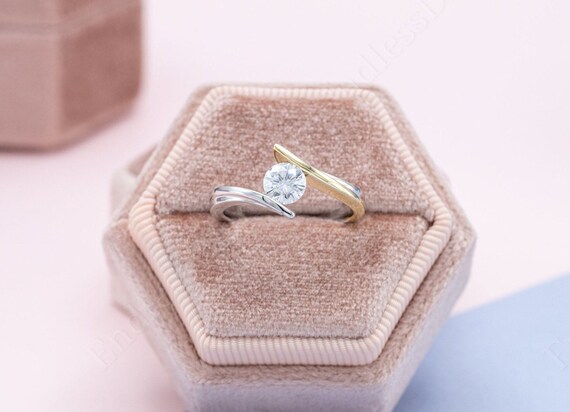 Two tone moissanite engagement rings clearance