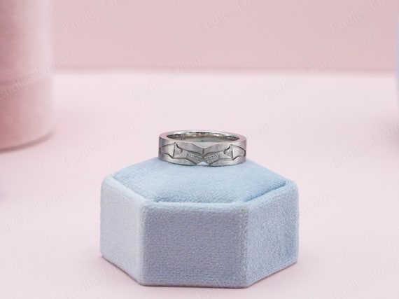 Silver hotsell batman ring