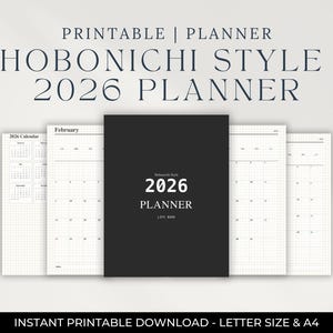 Op de afbeelding: Een zwart-witte 2026 planner in Hobonichi-stijl. De planner bevat een kalender en maandelijkse lay-outs. De tekst "2026 PLANNER" staat prominent op de cover. De afbeelding bevat ook de tekst "PRINTABLE | PLANNER" en "INSTANT PRINTABLE DOWNLOAD - LETTER SIZE & A4".