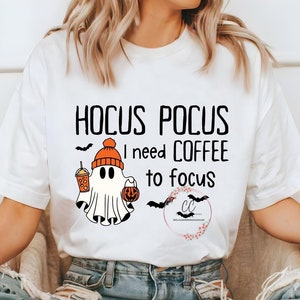 Hocus Pocus Svg, Potrzebuję kawy, żeby się skupić Svg, Halloween Svg, Duch z kawą Svg, Uroczy duch Svg, Upiorny sezon Svg, Duch Svg
