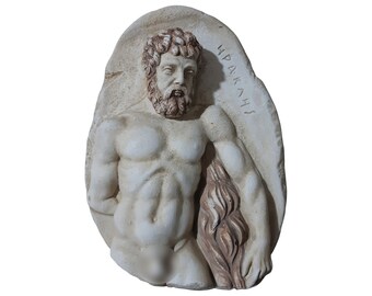 Estatua grecorromana de escultura en bajorrelieve de la pared de Hércules Farnesio