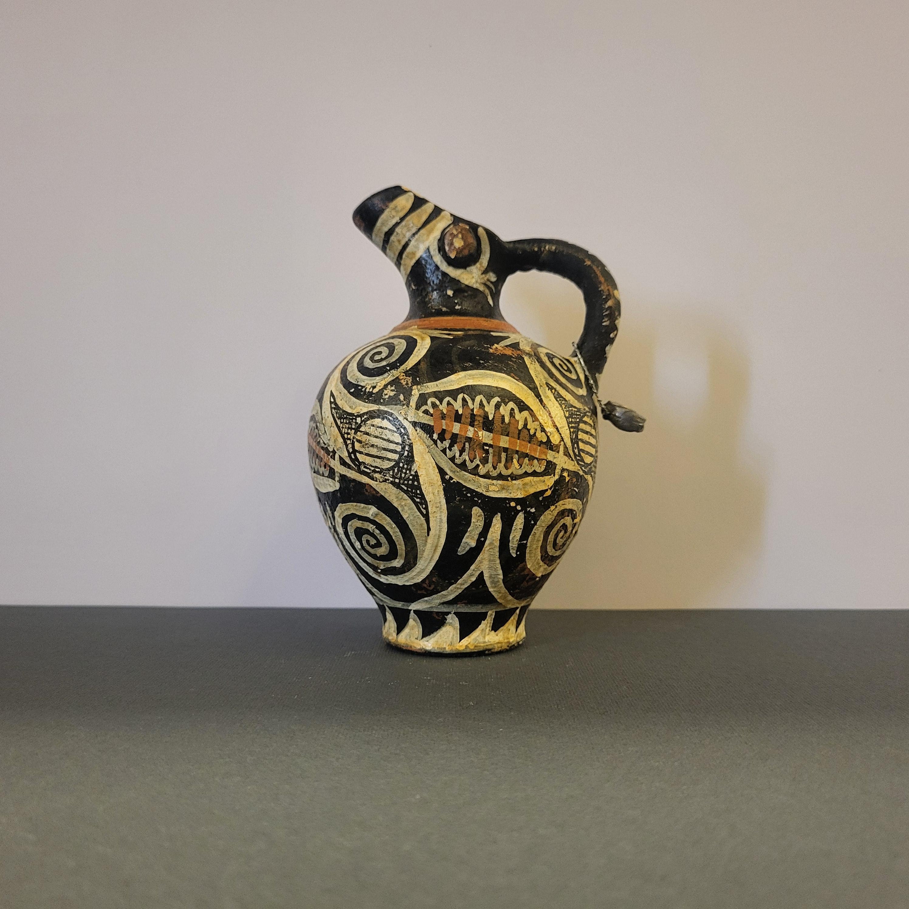 イタリア　工房　ギリシャ雷文様　花瓶 カマレス時代のギリシャ陶器製花瓶、ファイストス宮殿出土、高さ4.72