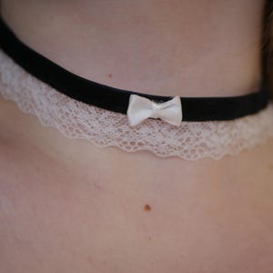 Gothic Victorian Dainty Velvet Lace Bow Choker Necklace