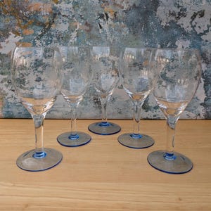 Vintage glasses, small wine, codial, sherry, port, shot, aperitif glasses, blue glass base, etched vintage glass, grape design, mcm glasses