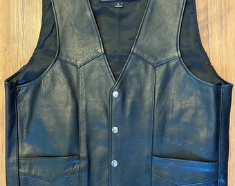 UNIK Leather Apparels  Lined Vest (with American Flag on the back) Size Large