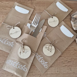 Personalized cutlery bag school made of kraft paper for your table decoration
