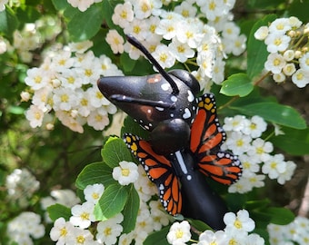 Monarch butterfly dachshund ring holder| Wiener dog jewelry display| Cute animal ring holder| Pet lover gift| Wedding anniversary gift