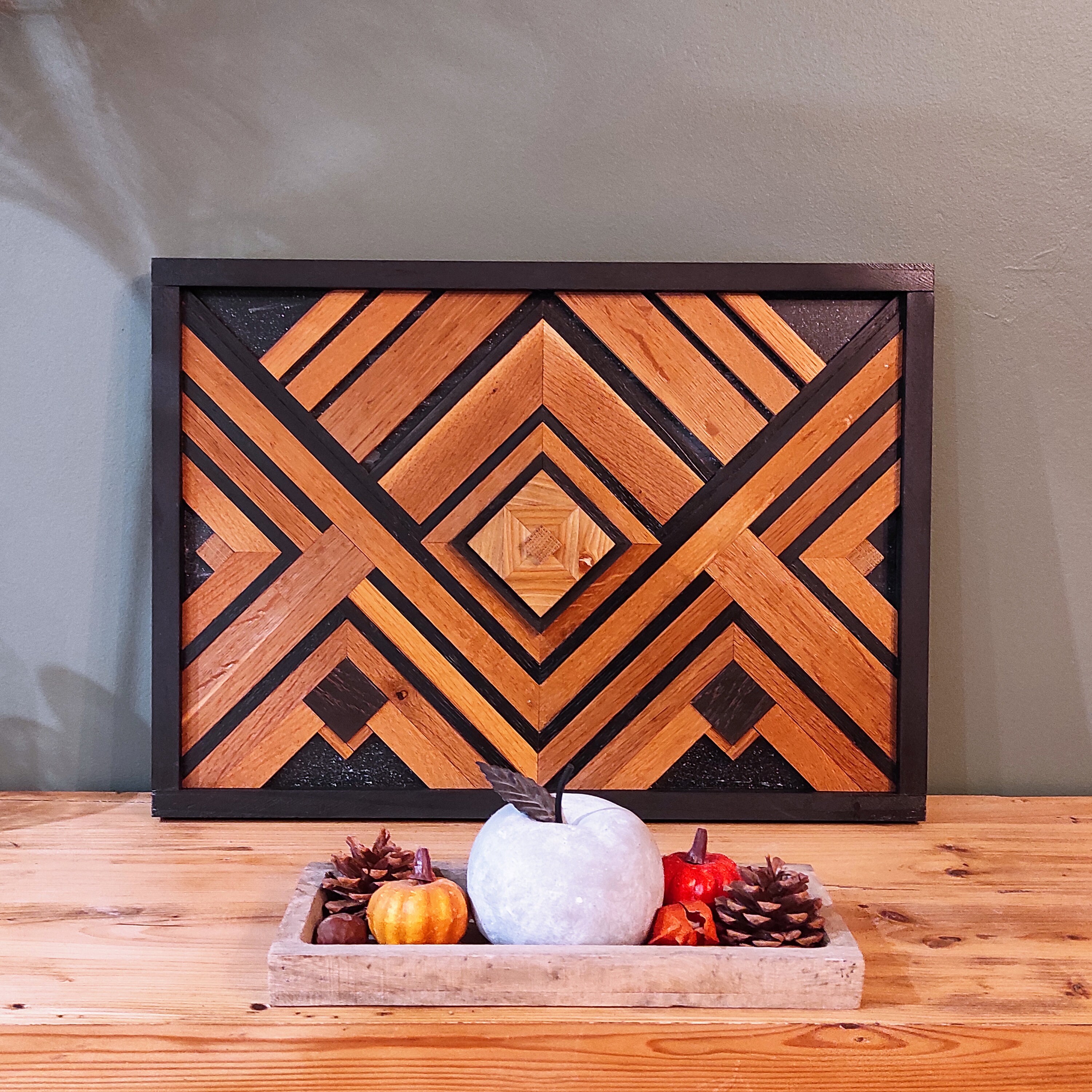 Tableau en Bois Recyclé - Noir et Bois