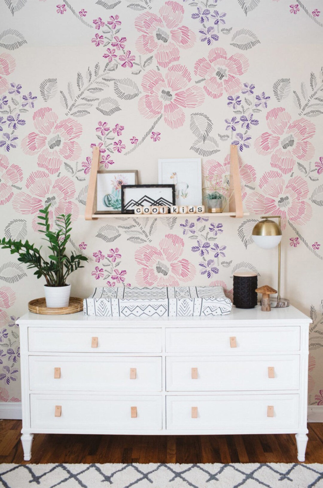 Minimalist Floral Wallpaper - Geometric Drawing Wallpaper, Removable or ...