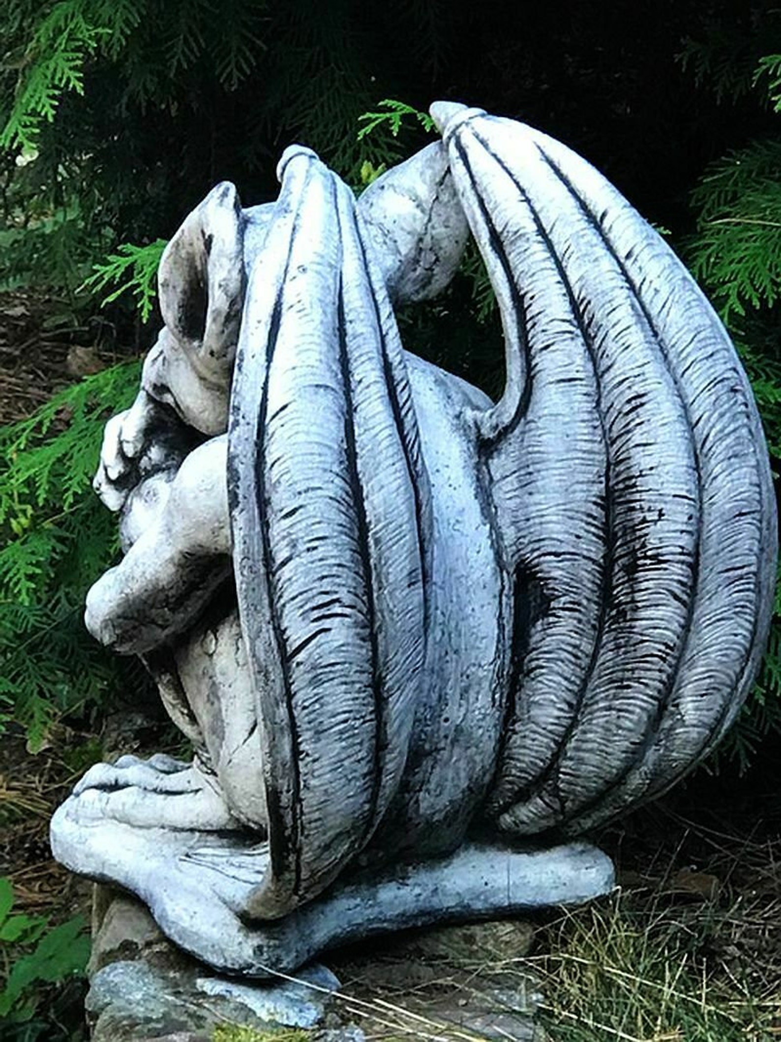 resin gargoyle statues