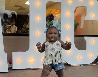 Top corto con flecos de margaritas a crochet, atuendo para sesión de fotos hippie para niñas pequeñas