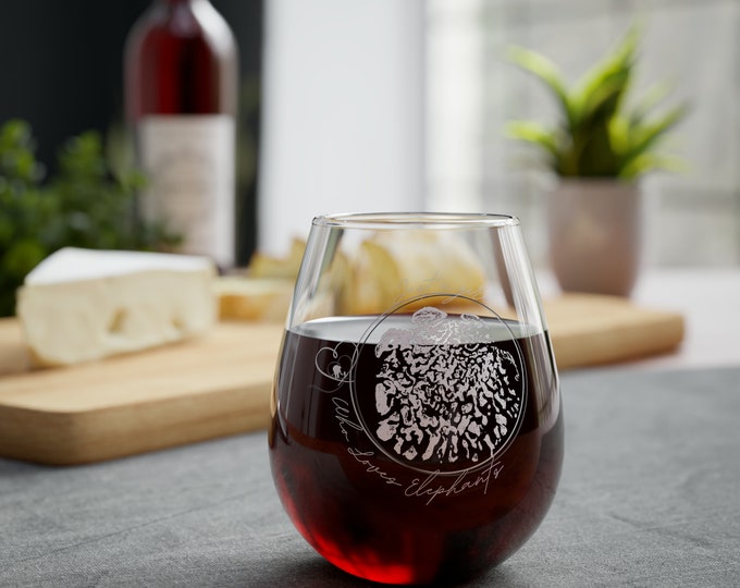 Just A Girl Who Loves Elephants, Elephant Footprint Stemless Wine Glass, 11.75oz, Gift For Her, Elephant Lover, Hearts, Wine Lover, Elephant