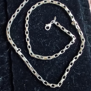 Cool vintage metal chain belt