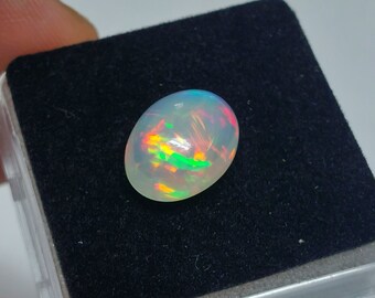 4.77ct Natural Ethiopian Opal Oval Cabochon - natural Welo Opal - Stunning stone for jewelry making - loose opal gemstone