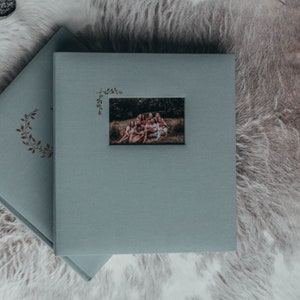 Large Photo Album with Window - 500 4x6 pockets - 13.75"x13.5" - Powder Blue with Gold Stamping