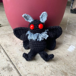 Haakpatroon Mothman-amigurumi DIGITAL