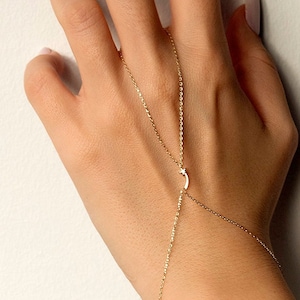 14K Solid Gold Shooting Star Hand Chain Bracelet, Yellow Gold Shooting Finger Bracelet, Simple Hand Chain Jewelry, Dainty And Luxury Gift