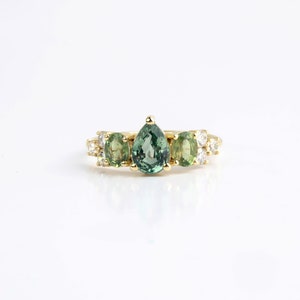 Green Sapphire Diamond Engagement Ring, Gorgeous Sapphire Promise Ring, Solid Gold Sapphire Cluster Ring, Dainty Solitaire Ring
