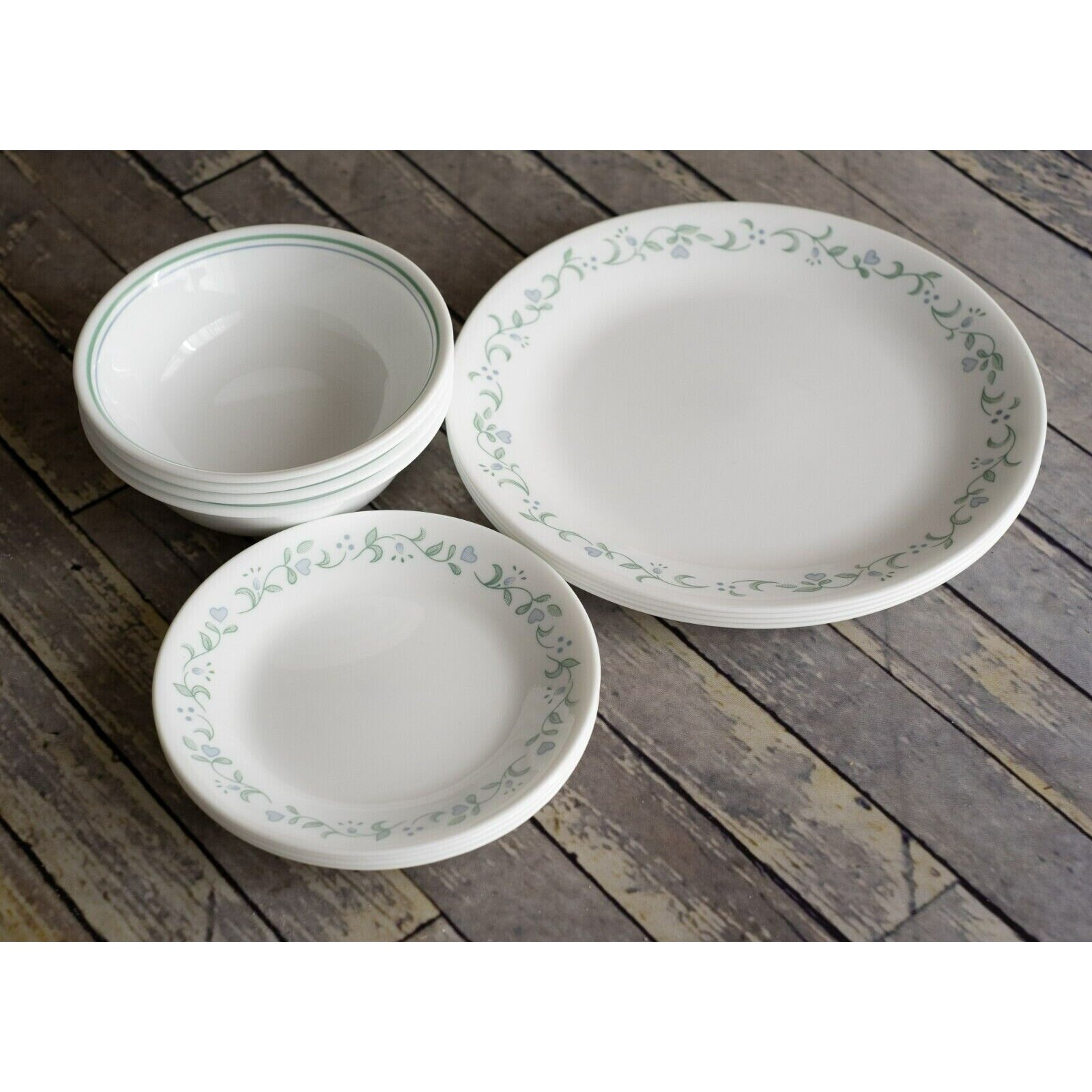 CORELLE Country Cottage Green Blue 12 Piece Set 4 Dinner 4