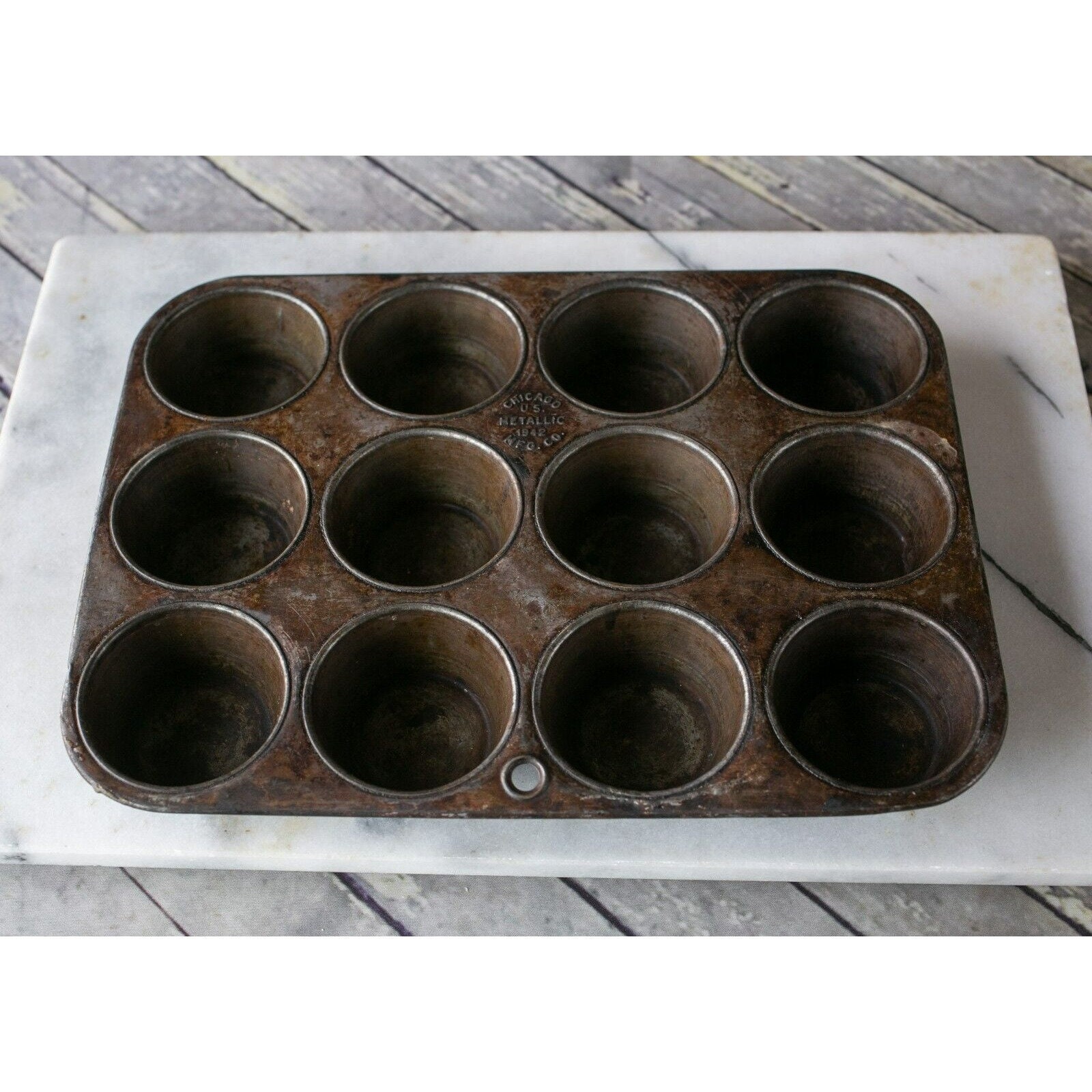 Vintage Muffin Pan 6 Cup Ekcology Silver Beauty , No T 66-6