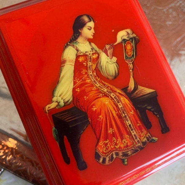 Lacquer Box Russian Small Girl Weaving Thread like Sleepinf Beauty Scarlet Red Interior Perfect for Earrings Jewelry Special Things Gift