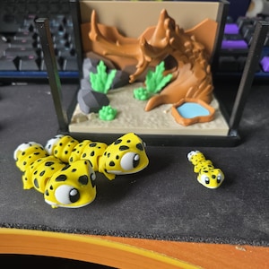 ヤモリのおもちゃセット | 3Dプリントエンクロージャーキット | ポーズを取れる爬虫類のフィギュア | フィジェットペット | DIYキット