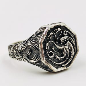Oxidized Sterling Silver Rooster Signet Ring: Vintage Gothic Style