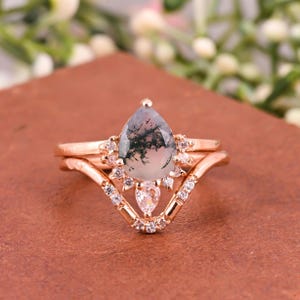 Pear shaped Moss Agate engagement ring set Rose Gold engagement ring set Art deco diamond ring set Anniversary ring set valentine day gift