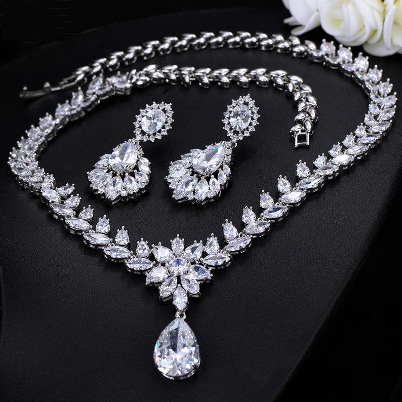 Swarovski bruids Cz ketting, zilveren bruids ketting, bruiloft sieraden set, Crystal Cz bruiloft ketting, wijnstok bruids ketting choker cadeau afbeelding 9