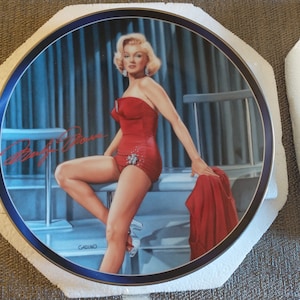 Vintage Marilyn Monroe Collectors Plate Quite A Strudel Bradford Exchange