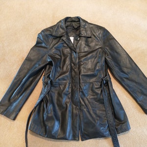 Vintage Jacqueline Ferrar Women&#39;s Black Leather Jacket Size Medium